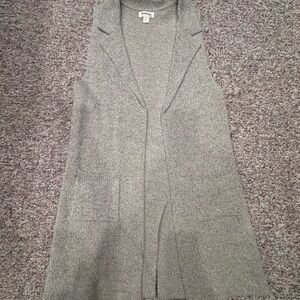 Monteau Light Gray Knit Top